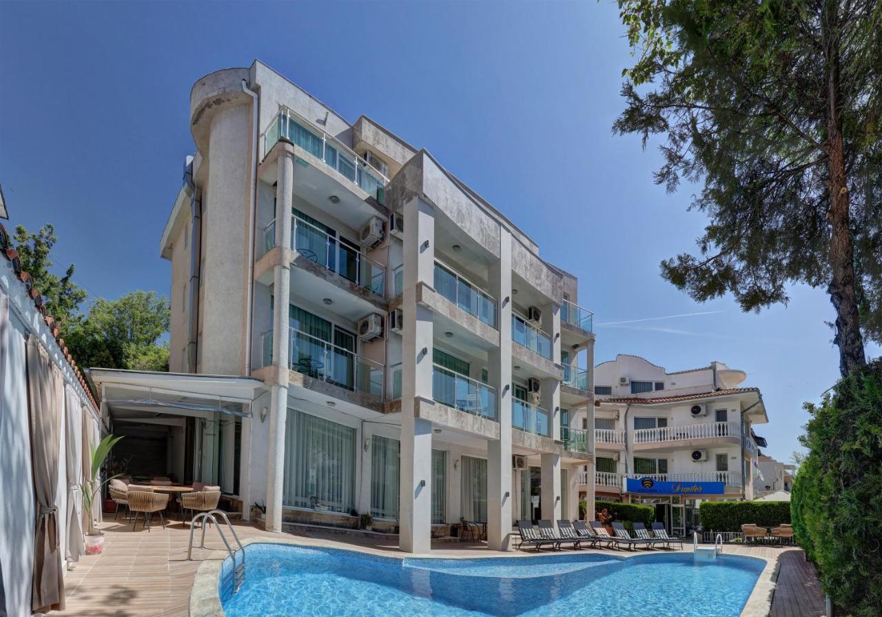 Jupiter 1 Family Hotel Balchik Eksteriør billede