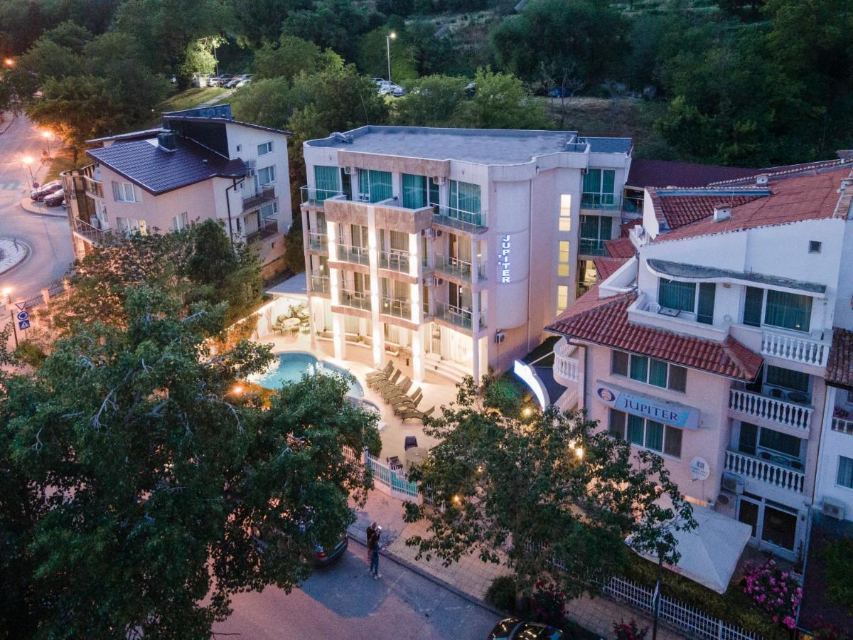 Jupiter 1 Family Hotel Balchik Eksteriør billede