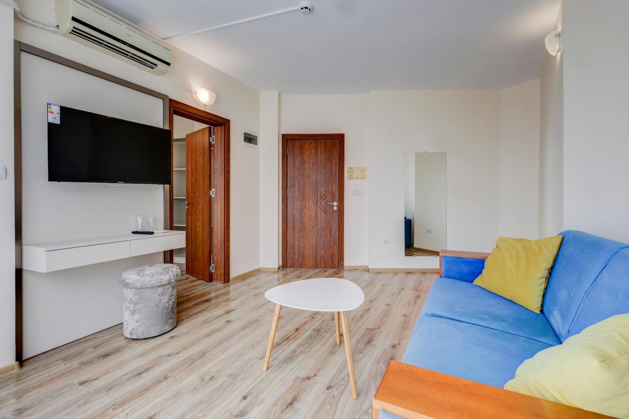 Jupiter 1 Family Hotel Balchik Eksteriør billede