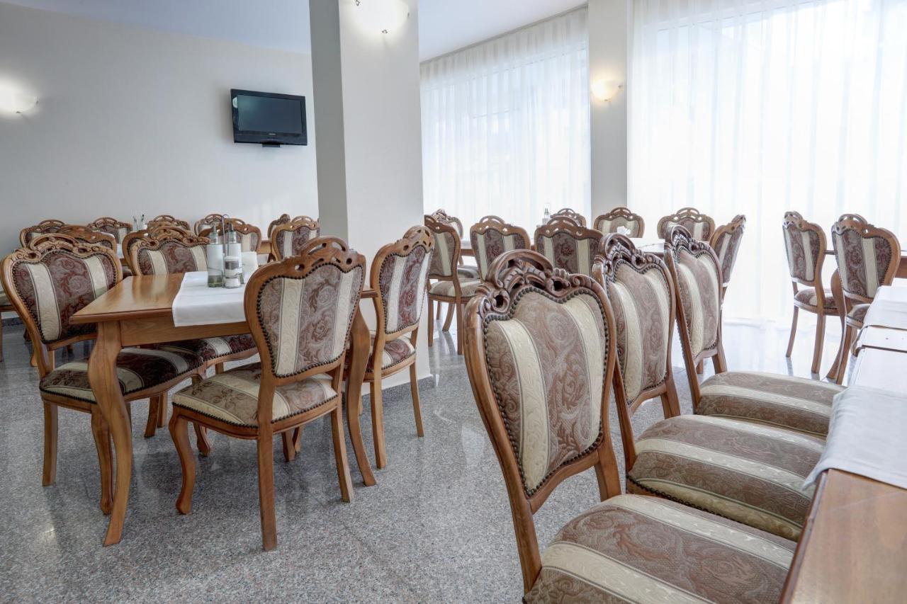 Jupiter 1 Family Hotel Balchik Eksteriør billede